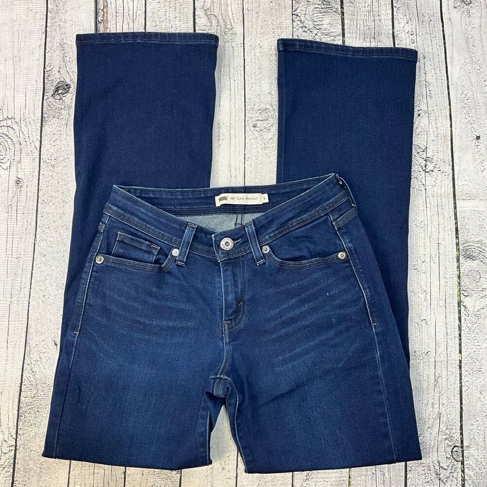 LEVI’S Curvy Bootcut Jeans